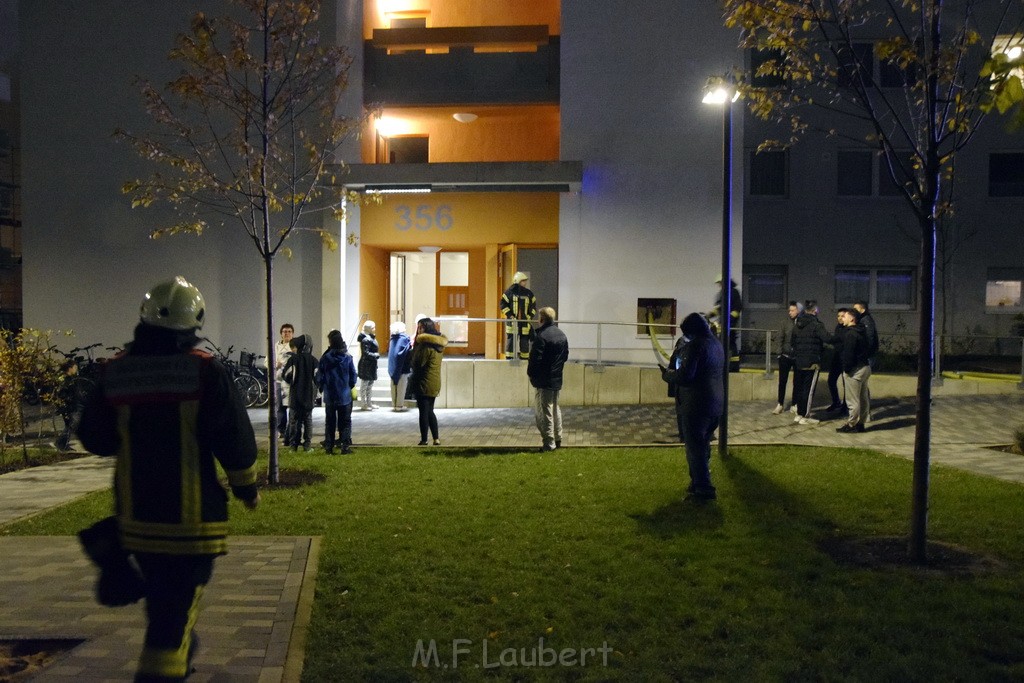 Feuer 2 Y Koeln Marienburg Raderthalguertel Mertenerstr Bonnerstr P63.JPG - Miklos Laubert